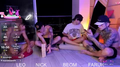 Snapshot of handsomeboys19 chatting on 09-09-25, 03:28 leonardfarrucknick and otis online show from 09-09-25, 03:28