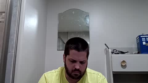 Handsomedaddy198923 online show from 06-16-26, 06:54
