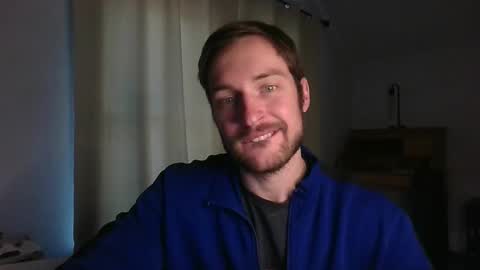 handsumhung online show from 12-15-25, 05:28