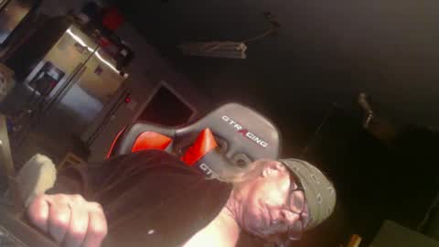 Snapshot of handyman5303 chatting on 12-16-24, 11:22 Handystudman online show from 12-16-24, 11:22