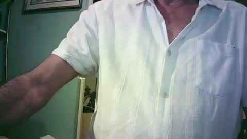 handymanforyou177322 online show from 10-10-25, 09:47