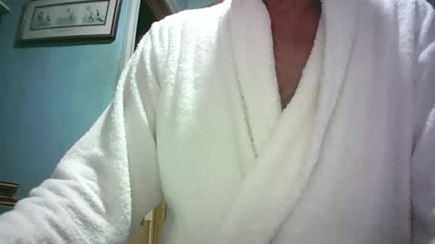 Snapshot of handymanforyou177322 chatting on 04-19-26, 12:00 handymanforyou177322 online show from 04-19-26, 12:00
