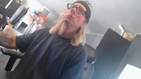 handystud33 online show from 05-21-26, 06:37