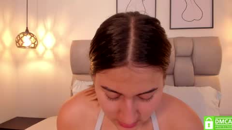 hanna__evans_ online show from 04-25-26, 10:51