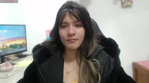 Hanna  online show from 05-19-26, 03:24