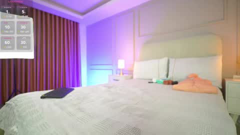 hanna online show from 10-19-25, 03:07