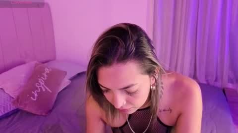 Hanna And Samantha online show from 10-16-25, 07:48