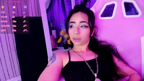 Snapshot of hanna_azumi_ chatting on 01-15-25, 09:24  hanna  online show from 01-15-25, 09:24