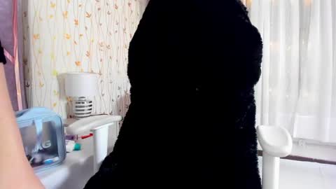 Snapshot of hanna_azumi_ chatting on 03-08-25, 03:17  hanna  online show from 03-08-25, 03:17