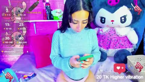 Snapshot of hanna_azumi_ chatting on 09-30-25, 03:33  hanna  online show from 09-30-25, 03:33