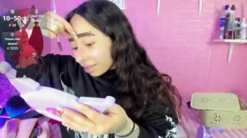  hanna  online show from 12-22-25, 02:08