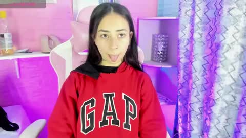  hanna  online show from 04-24-26, 03:53