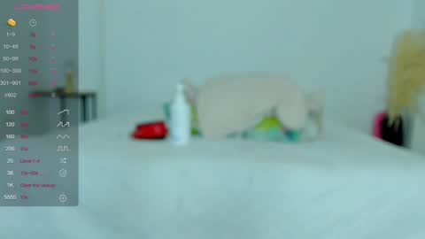 hanna_connorss online show from 12-20-24, 10:11