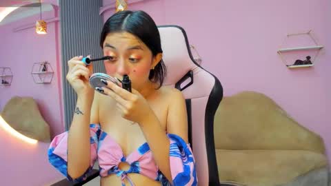 Hanna online show from 11-19-25, 06:52