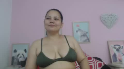  Hanna  online show from 03-10-25, 12:04