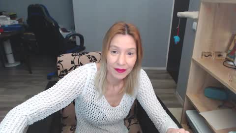 hanna_ha online show from 02-28-25, 07:46