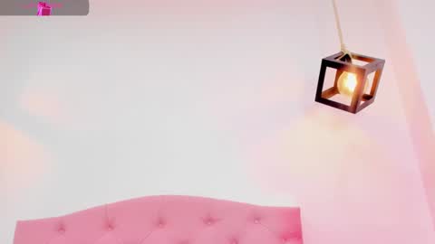 Snapshot of hanna_keller1 chatting on 02-26-25, 10:04 Welcome Guys Im hannaHoney online show from 02-26-25, 10:04