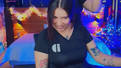 Snapshot of hanna_kimura chatting on 12-05-25, 03:26 Hanna online show from 12-05-25, 03:26