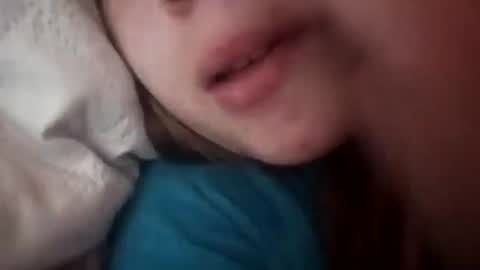 Anna online show from 02-03-25, 01:40