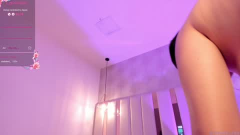 Hanna Lee online show from 01-11-25, 03:20