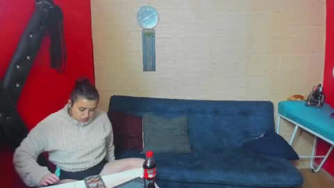 Hanna online show from 09-12-25, 12:44