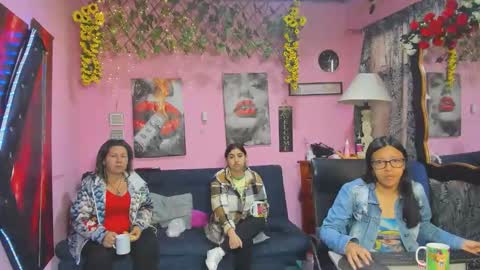 Hanna online show from 04-15-26, 12:12