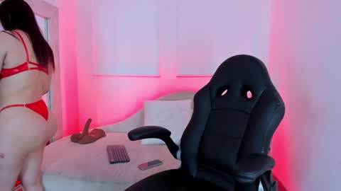 Hanna online show from 12-24-24, 05:44