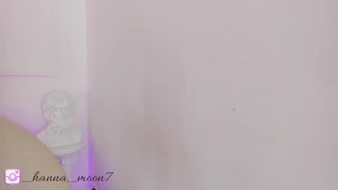 Hanna online show from 03-06-25, 11:42