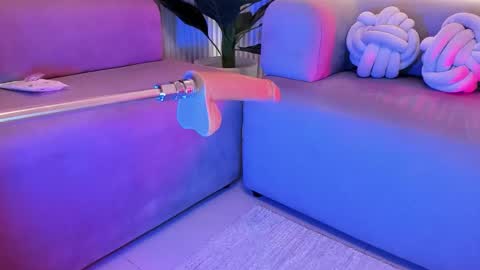 EVA online show from 01-06-26, 05:33