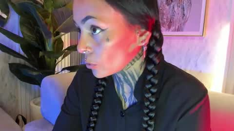 EVA online show from 01-18-26, 02:37