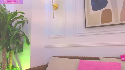 Snapshot of hanna_squirt_1 chatting on 06-02-26, 11:12 HANNA SOFIA online show from 06-02-26, 11:12