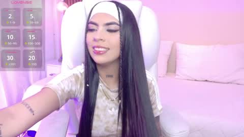 Hanna  online show from 04-17-26, 10:24