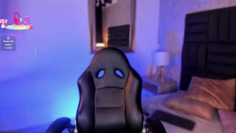 Snapshot of hanna_vasquez chatting on 09-21-25, 11:56 Hanna online show from 09-21-25, 11:56