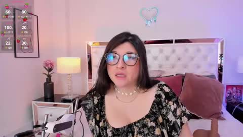 Snapshot of hannaasweet chatting on 01-13-25, 06:16 Hannaa online show from 01-13-25, 06:16