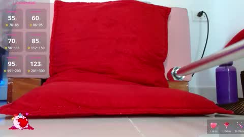 Hanna online show from 11-18-25, 01:04