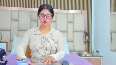 HannaClaire online show from 09-20-25, 07:09