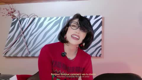 Hannah  online show from 11-29-25, 10:13