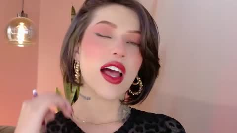Hannah  online show from 06-14-26, 02:24