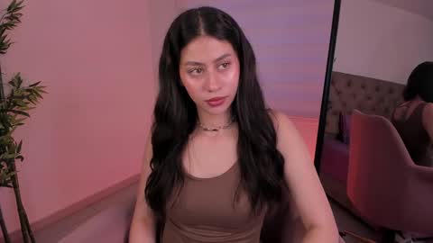 Snapshot of hannah_brady chatting on 02-04-25, 08:28 Hannah online show from 02-04-25, 08:28