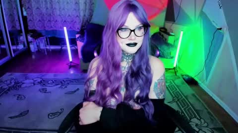 Hannah online show from 02-16-25, 02:32