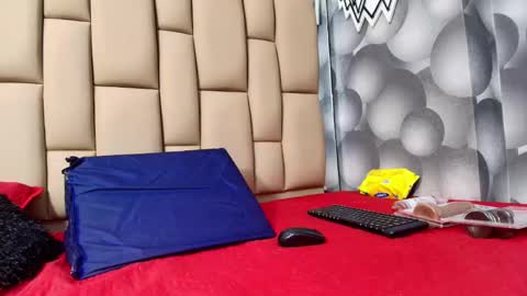 Snapshot of hannah_teehn chatting on 09-29-25, 07:30 hannah_teehn online show from 09-29-25, 07:30