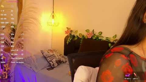 Snapshot of hannah_williams1 chatting on 09-15-25, 07:03 Hannah Williams online show from 09-15-25, 07:03