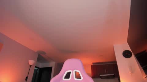 Snapshot of hannah_xoxo_ chatting on 03-06-25, 02:19 Hannah online show from 03-06-25, 02:19