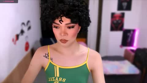 HANNAH online show from 04-11-26, 11:47