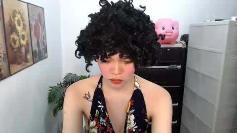 Snapshot of hannahforyou chatting on 04-28-26, 01:04 HANNAH online show from 04-28-26, 01:04