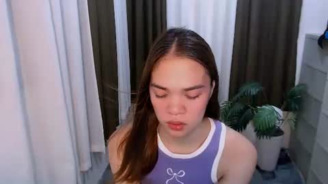 Snapshot of hannahforyou chatting on 05-16-26, 03:47 HANNAH online show from 05-16-26, 03:47