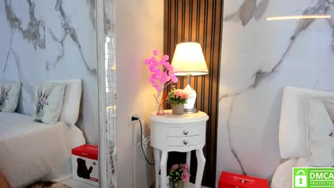 Snapshot of hannahill69 chatting on 01-30-25, 07:39 Hannahill69 online show from 01-30-25, 07:39