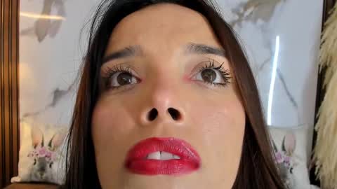 Snapshot of hannahill69 chatting on 02-24-25, 05:00 Hannahill69 online show from 02-24-25, 05:00