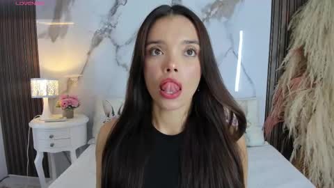 Hannahill69 online show from 03-04-26, 04:40