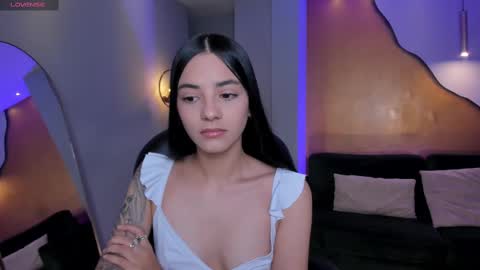 Snapshot of hannahjamesx chatting on 02-19-25, 07:16 HANNAH J online show from 02-19-25, 07:16